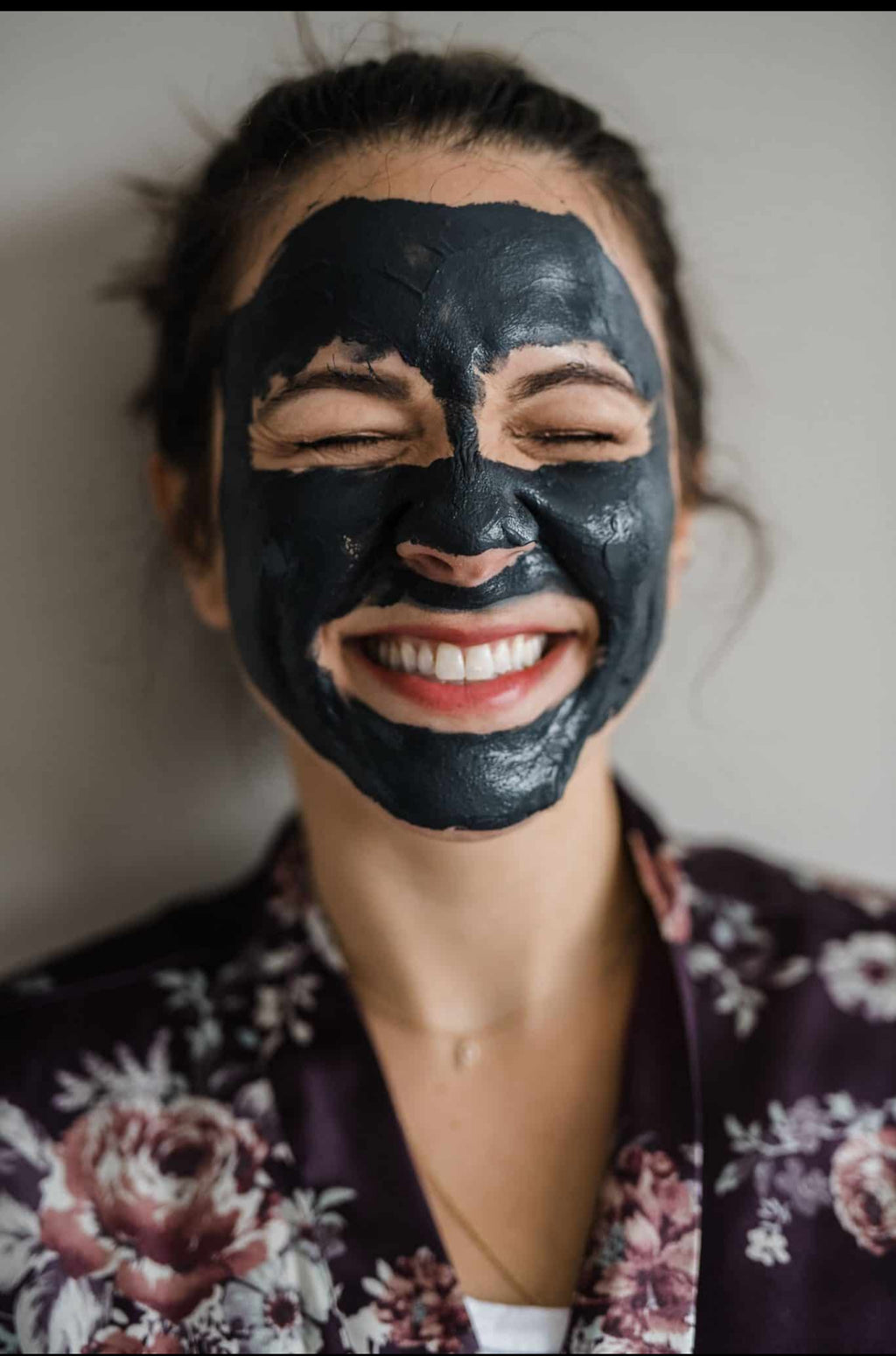 Masque Noir Charbon GlowMis™ – Points Noirs & Détox