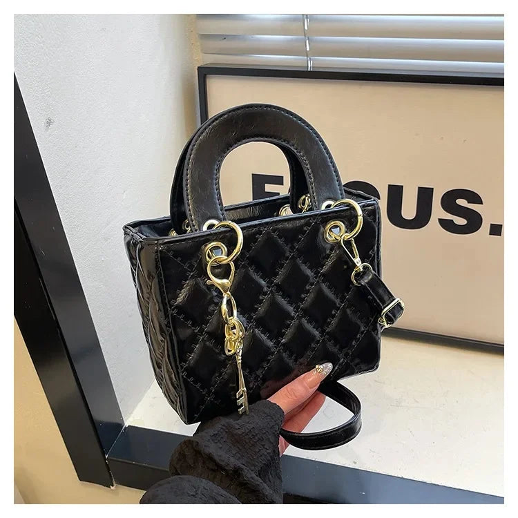 Mini Sac Matelassé Élégant – Blanc Classy