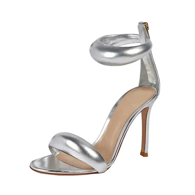 Sandales à Talons Dorées Élégance 2025 – GlowMis Collection