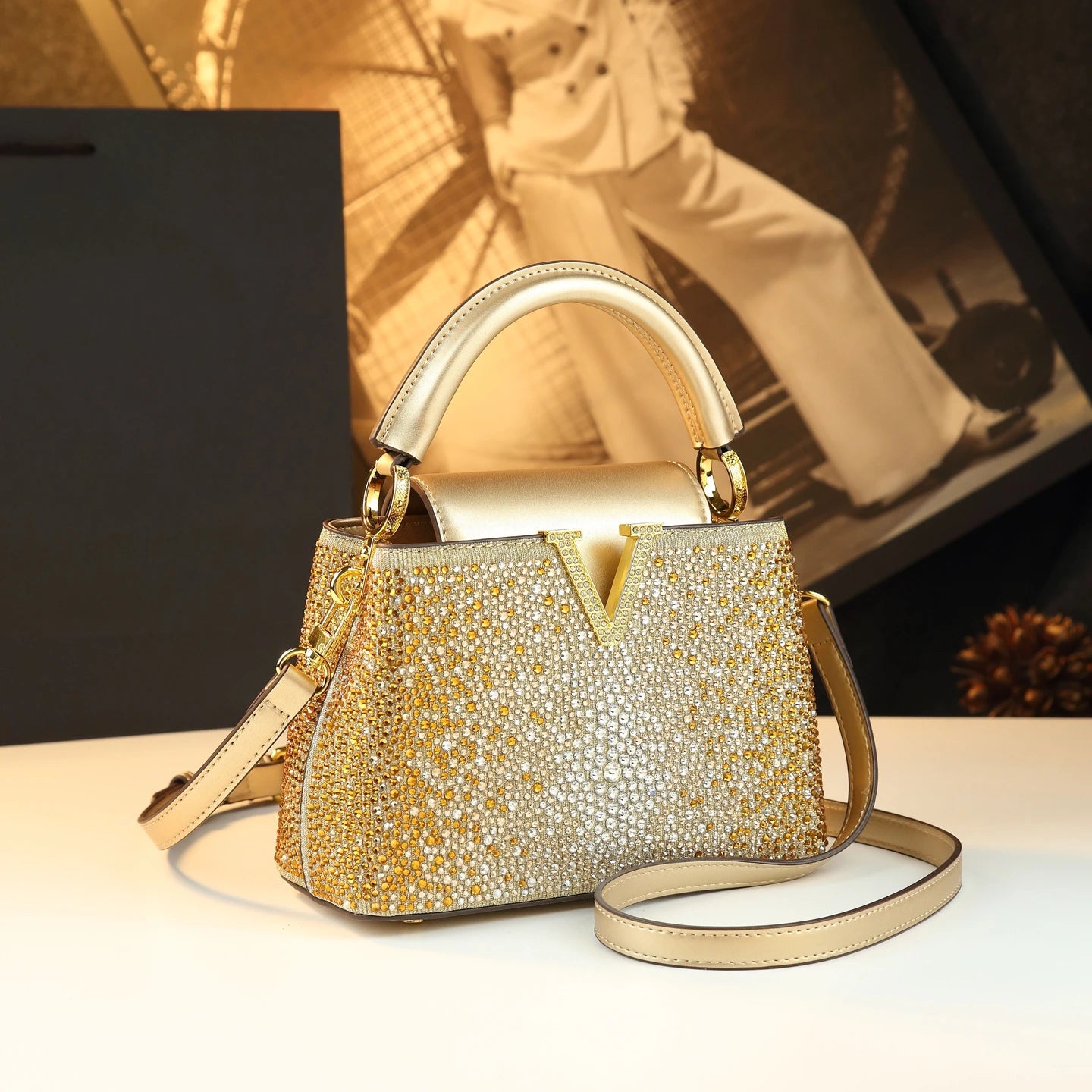 Sac à Main Luxe Brillant à Strass – Collection Glam 2025