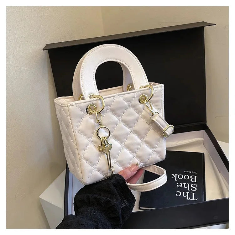 Mini Sac Matelassé Élégant – Blanc Classy