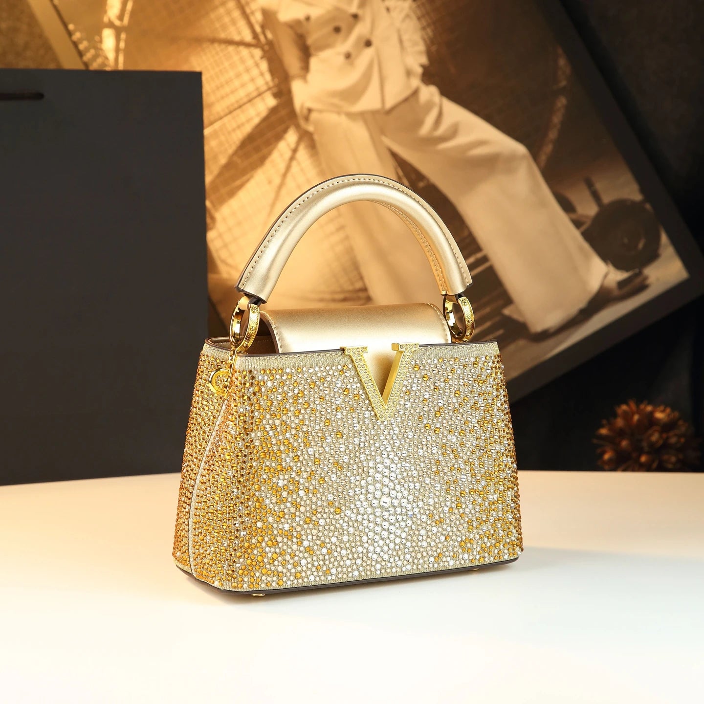 Sac à Main Luxe Brillant à Strass – Collection Glam 2025